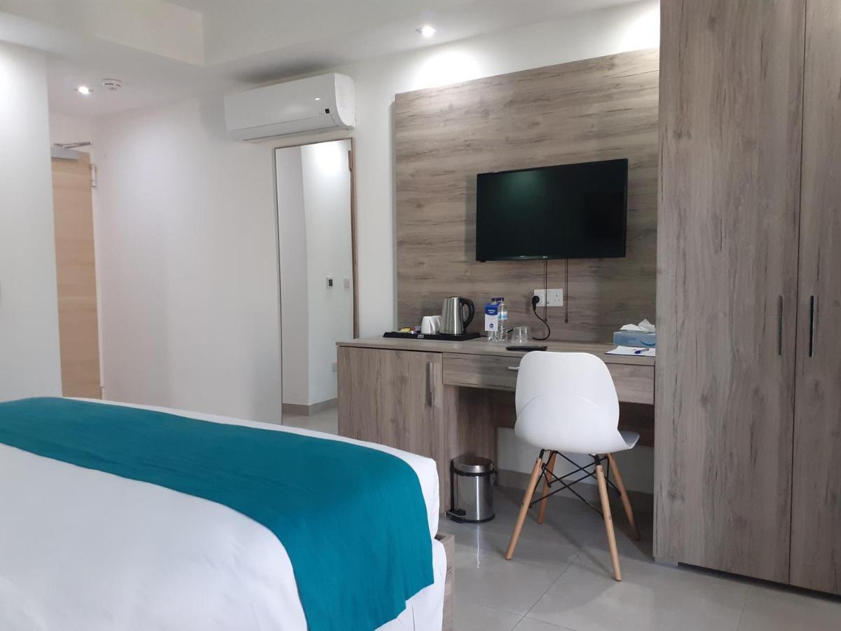 Tj Boutique 4*